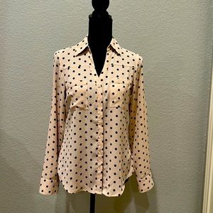 Express Portofino crème/blush w black polka dots. Size XS. NWOT